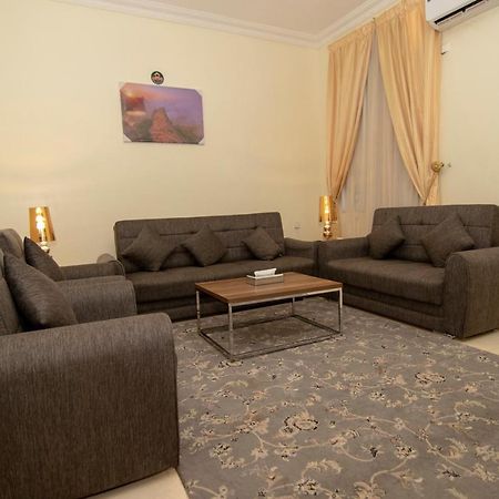قصر رهوان للوحدات الفندقية - Rahwan Palace Hotel Units Baljurashi Luaran gambar