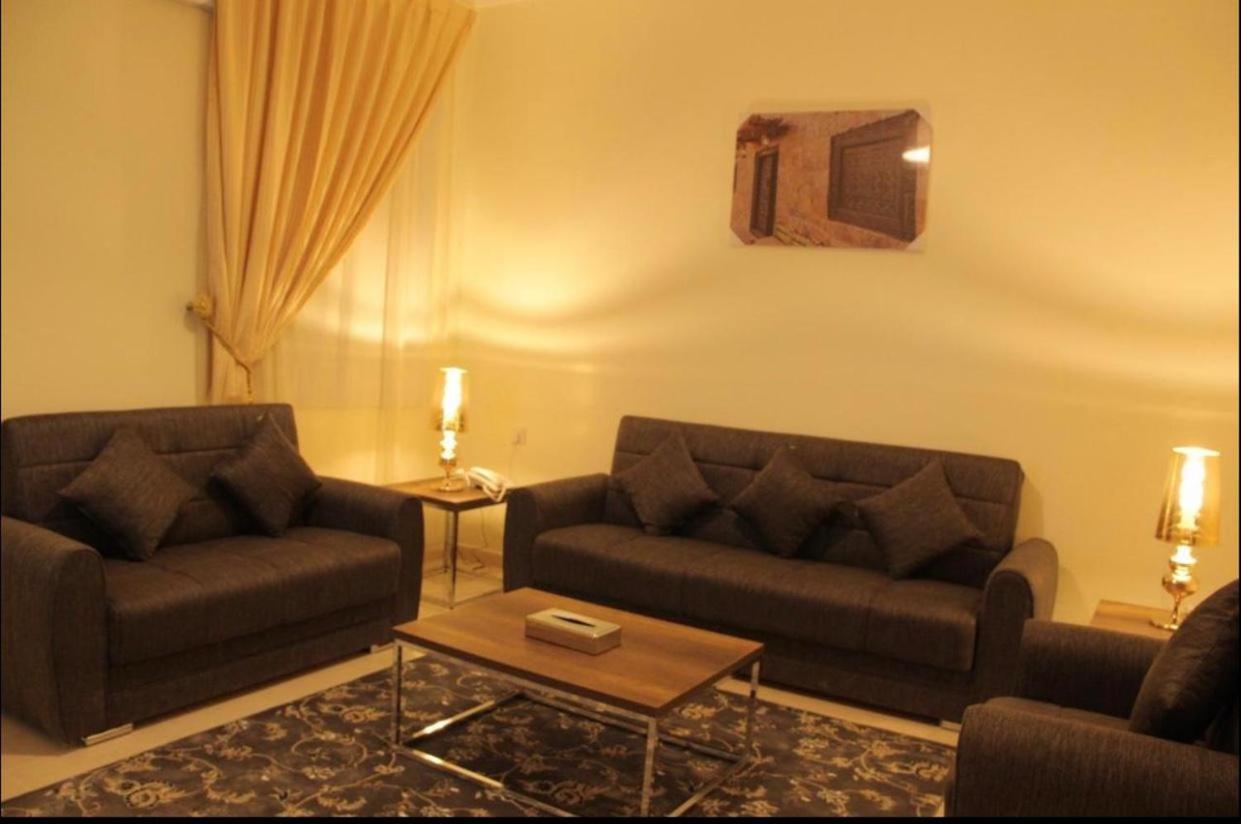 قصر رهوان للوحدات الفندقية - Rahwan Palace Hotel Units Baljurashi Luaran gambar