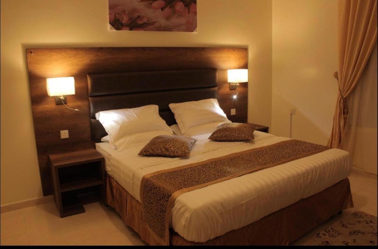 قصر رهوان للوحدات الفندقية - Rahwan Palace Hotel Units Baljurashi Luaran gambar