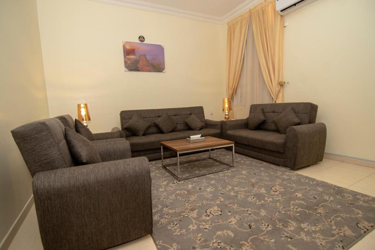 قصر رهوان للوحدات الفندقية - Rahwan Palace Hotel Units Baljurashi Luaran gambar